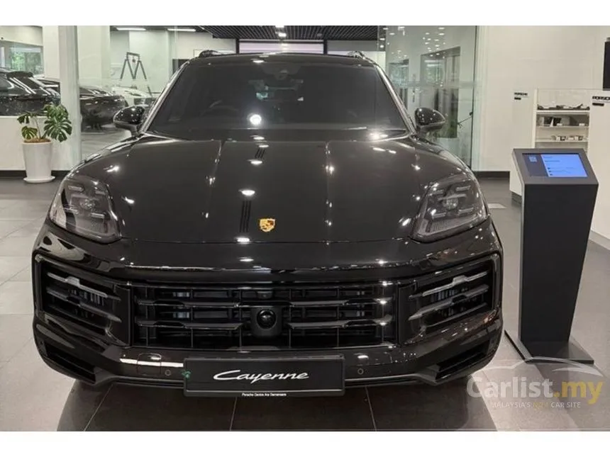 2025 Porsche Cayenne SUV