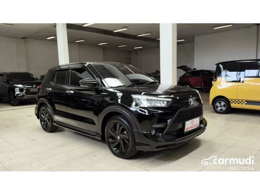 Jual Mobil Toyota Raize 2022 GR Sport TSS (2 Tone) 1.0 di Jawa Barat Automatic SUV Hitam Rp 220.000.000