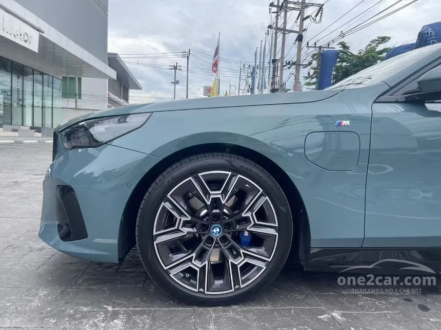 2026 BMW 530e M Sport Pro Sedan