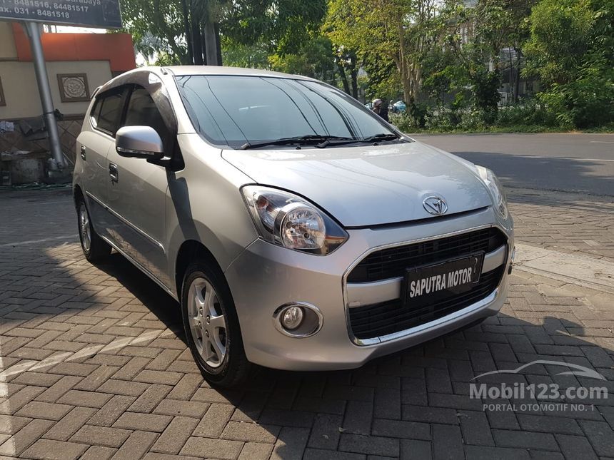 Jual Mobil  Daihatsu Ayla  2021 X 1 0 di Jawa  Timur  Manual 