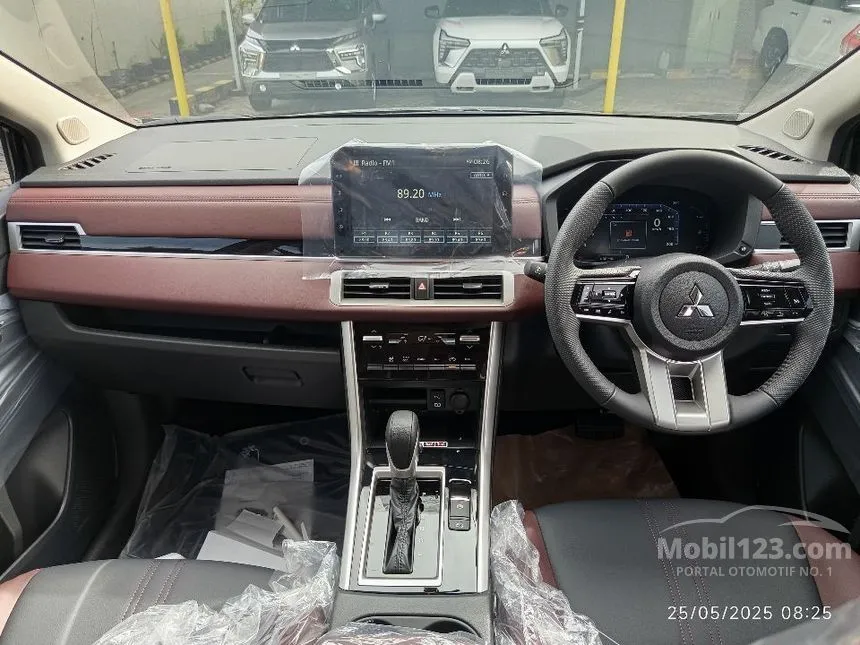 2026 Mitsubishi Xpander Cross Premium MPV