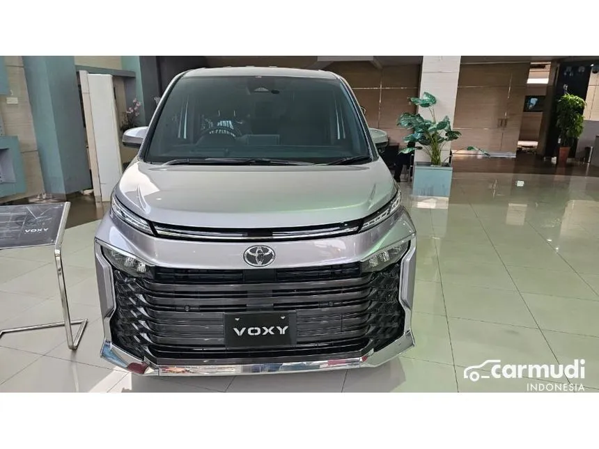 2024 Toyota Voxy Van Wagon