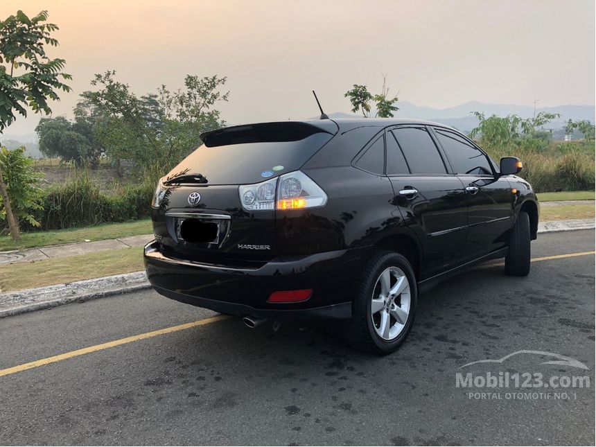 Jual Mobil  Toyota  Harrier  2010  240G 2 4 di Jawa Barat 