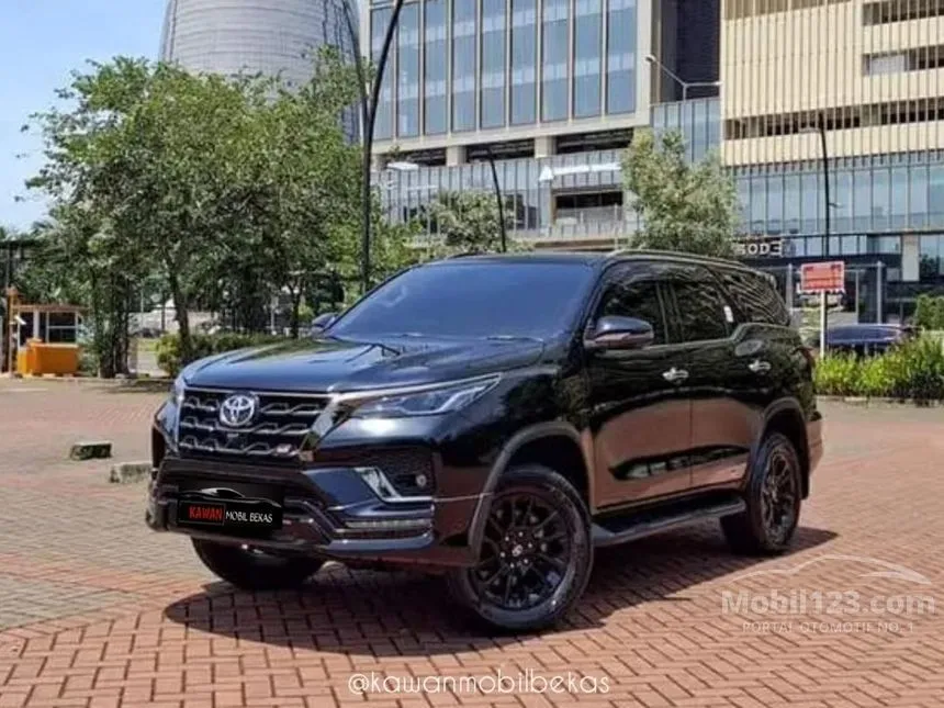 Jual Mobil Toyota Fortuner 2022 VRZ 4X2 2.8 di DKI Jakarta Automatic SUV Hitam Rp 499.000.000