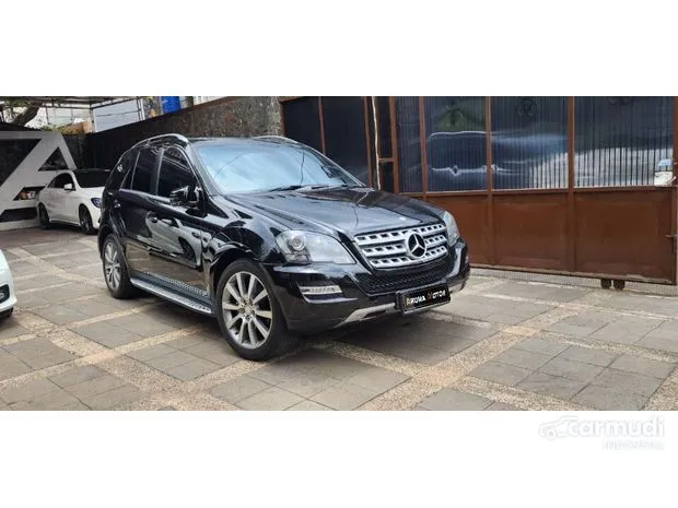 Mercedes-Benz ML-Class SUV Baru Bekas Jakarta Selatan Dealer