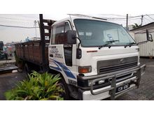 Daihatsu Delta Lorry 3.7 V116-HA 5000 kg Tahun Dibuat 2009