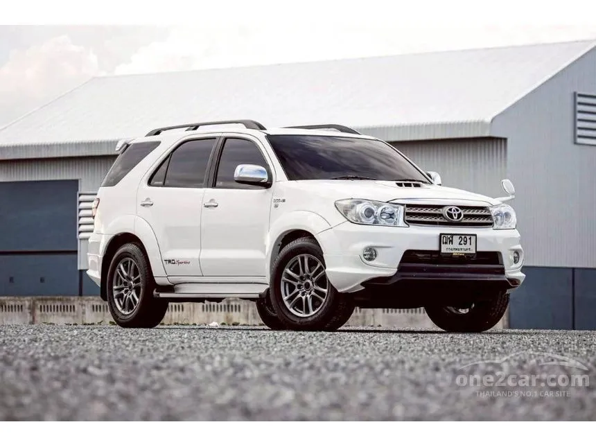 2009 Toyota FORTUNER TRD Sportivo SUV