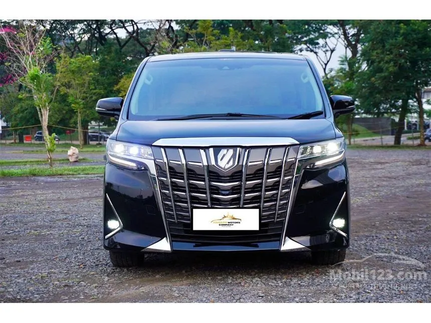 2022 Toyota Alphard G MPV