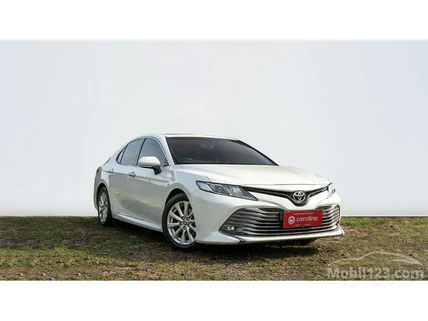 Jual Mobil Toyota Camry 2020 V 2.5 di Banten Automatic Sedan Putih Rp 395.000.000
