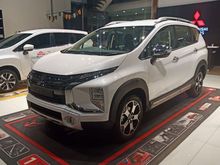 PROMO BOMBASTIS AKHIR TAHUN DP 10JT-AN, 2019 Mitsubishi Xpander 1,5 CROSS Wagon