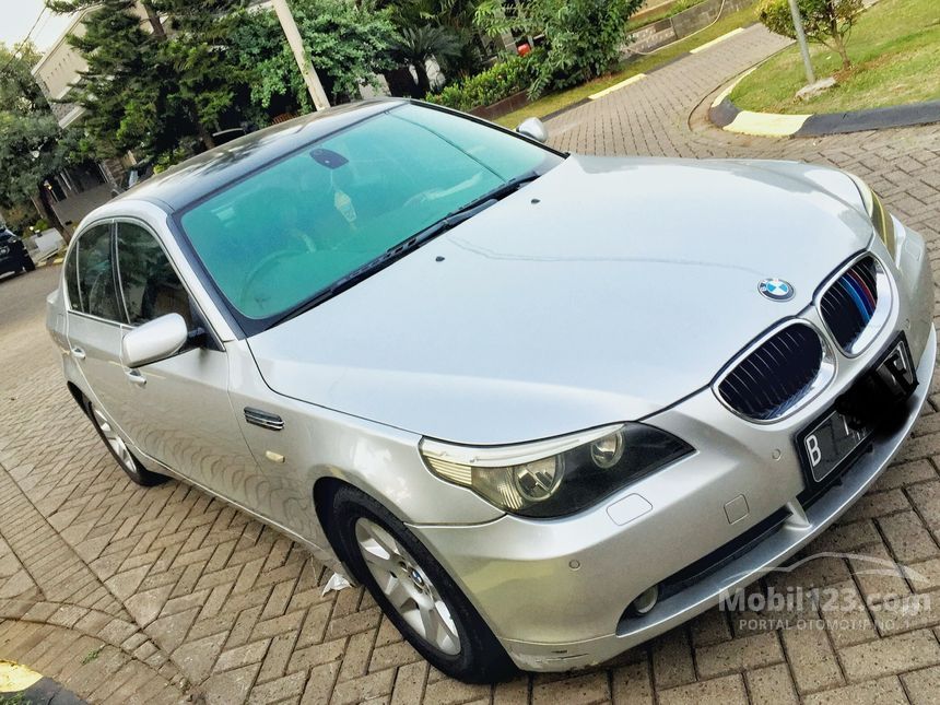 2004 BMW 520i Sedan