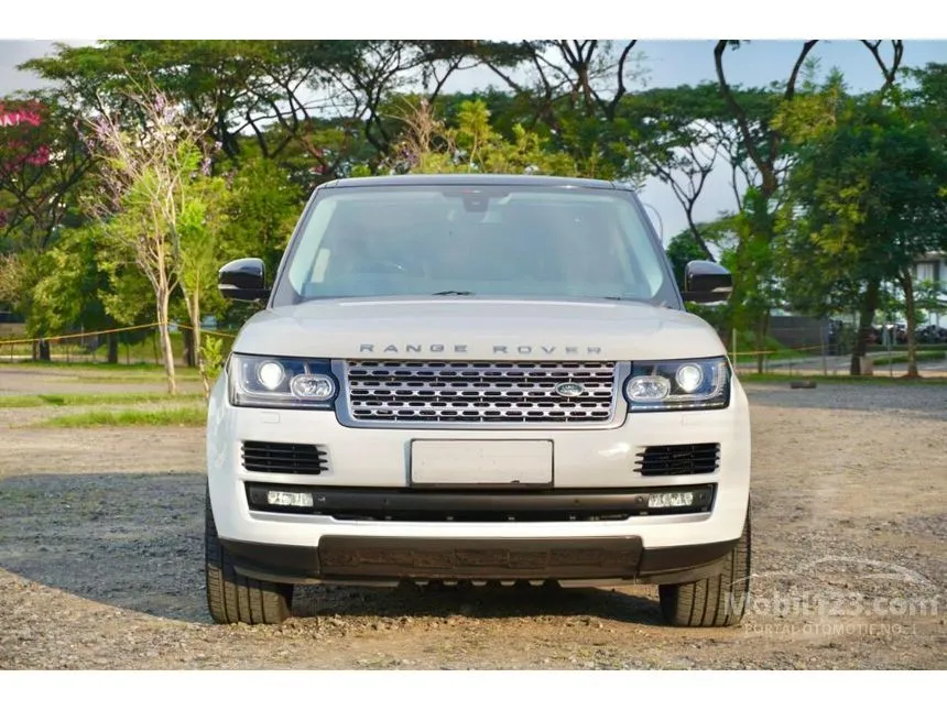 2015 Land Rover Range Rover Vogue SUV