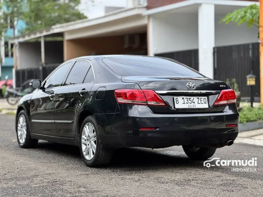 2010 Toyota Camry V Sedan