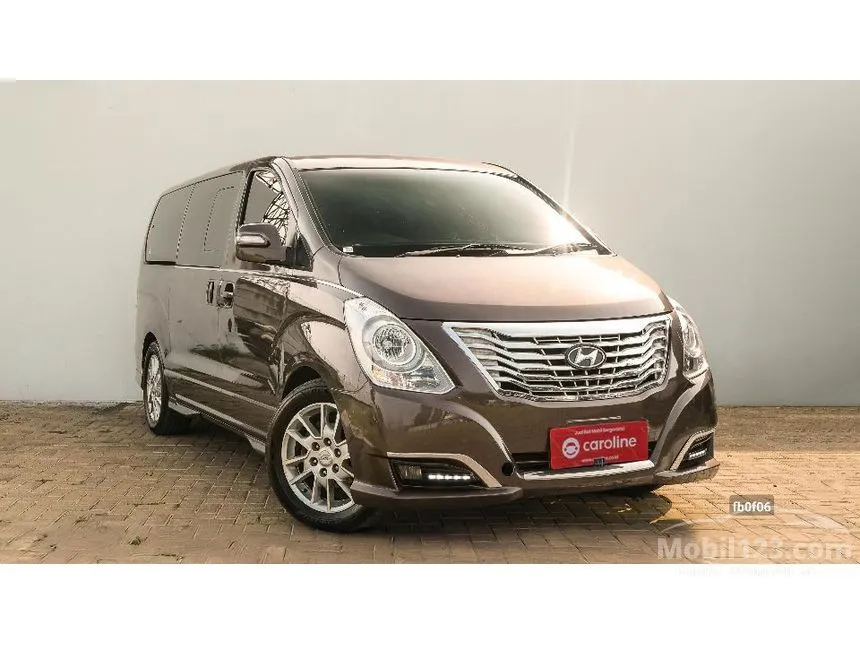 2016 Hyundai H-1 Royale Next Generation MPV