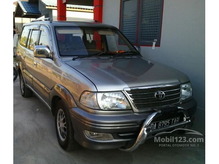 Jual Mobil Toyota Kijang 2004 Krista 2.0 di Kalimantan 