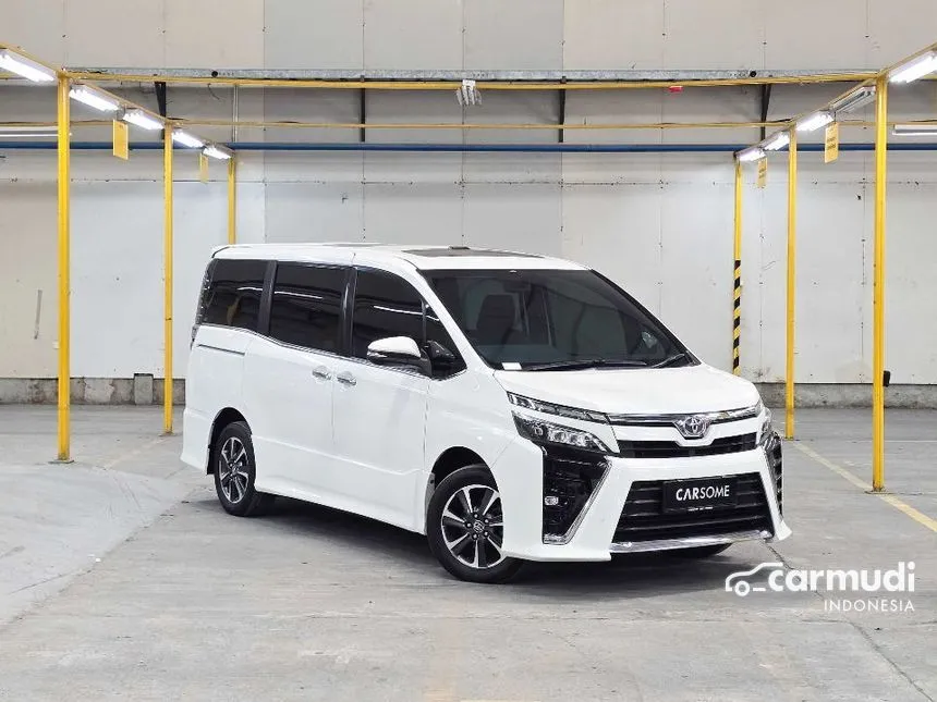 2020 Toyota Voxy MPV