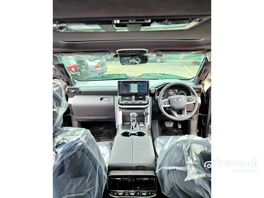 2025 Toyota Land Cruiser 300 GR-S 4X4 SUV