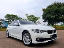 2018 BMW 320i 2.0 Luxury Sedan