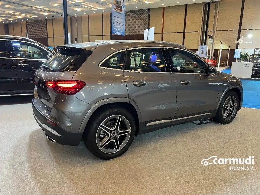 2024 Mercedes-Benz GLA200 AMG Line SUV