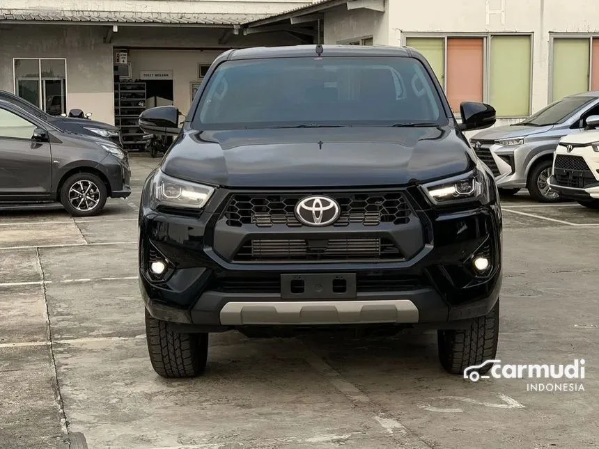 2024 Toyota Hilux V Dual Cab Pick-up