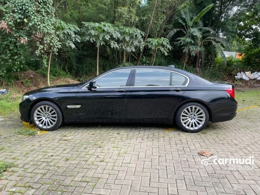 2009 BMW 750Li Sedan
