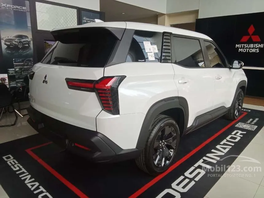 2025 Mitsubishi Destinator GLS SUV