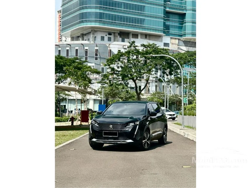 2022 Peugeot 5008 Allure Plus SUV