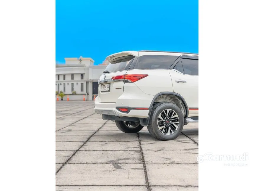 2019 Toyota Fortuner VRZ 4X2 SUV