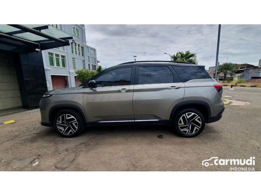 2023 Wuling Almaz RS Pro Hybrid SUV