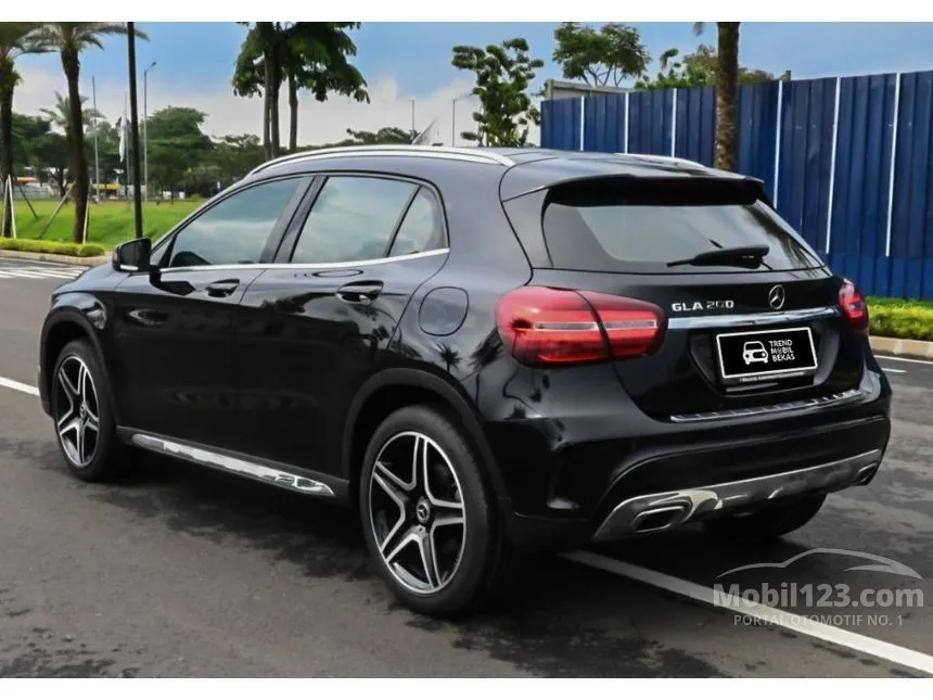 2019 Mercedes-Benz GLA200 Urban Line SUV