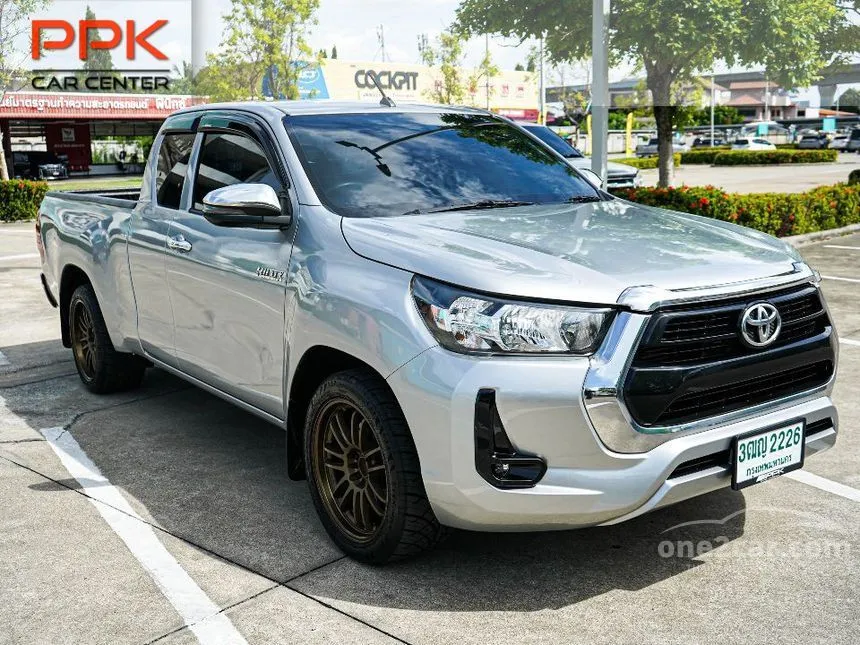 2021 Toyota HILUX REVO Z Edition Mid Smart Cab Pickup