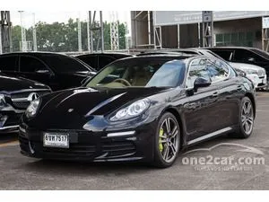 2015 Porsche PANAMERA 3.0 S E-Hybrid Sedan