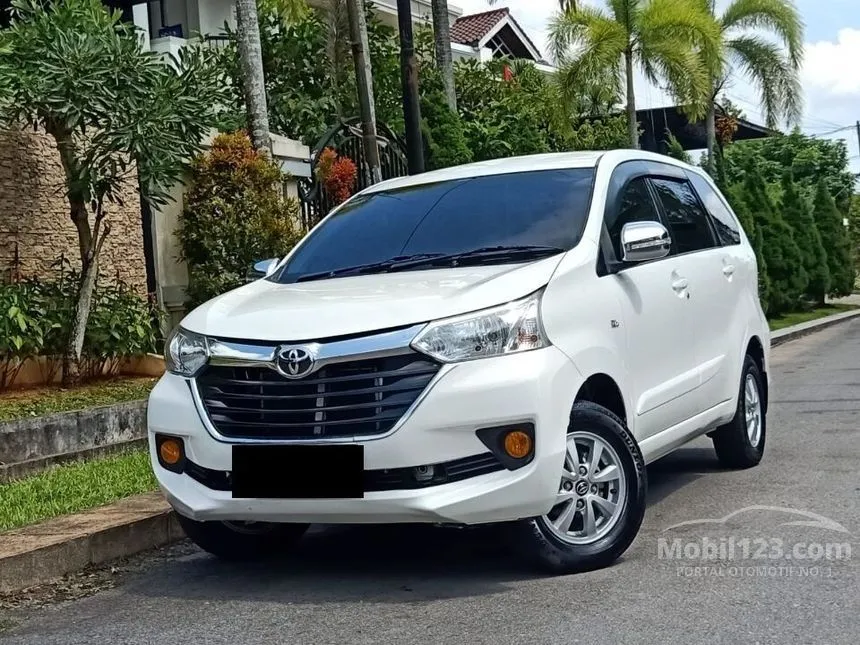 Jual Mobil Toyota Avanza 2017 G 1.3 di Kalimantan Barat Manual MPV Putih Rp 184.000.000