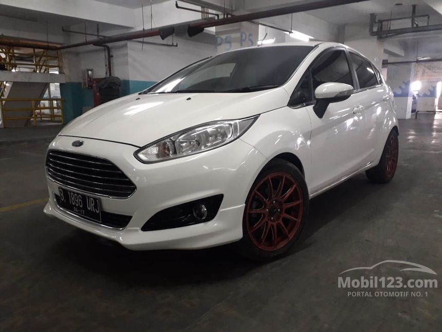  Jual  Mobil Ford  Fiesta  2014 EcoBoost  S 1 0 di DKI Jakarta 