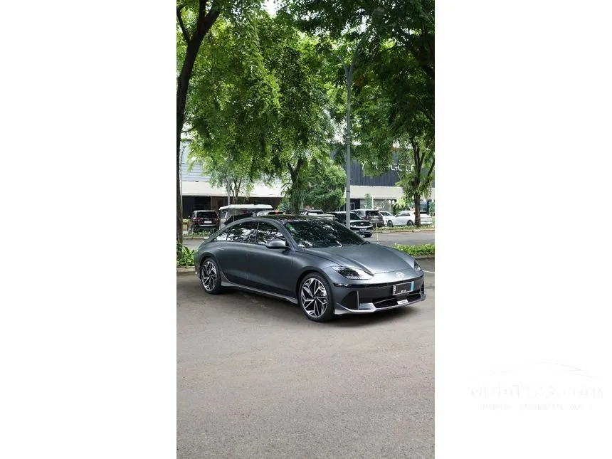 Jual Mobil Hyundai IONIQ 6 2023 di DKI Jakarta Automatic Fastback Hitam Rp 663.000.000