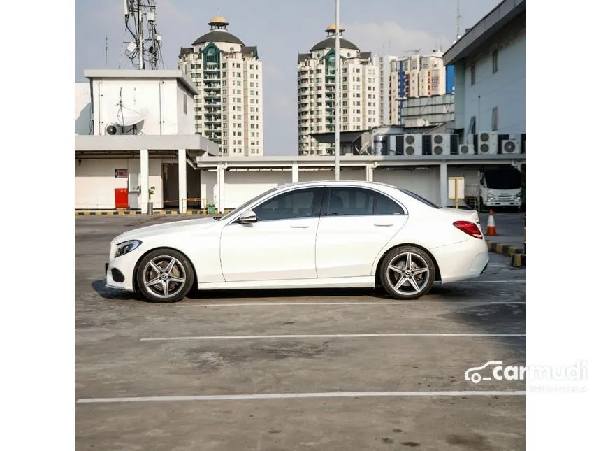 2018 Mercedes-Benz C200 AMG Line Sedan