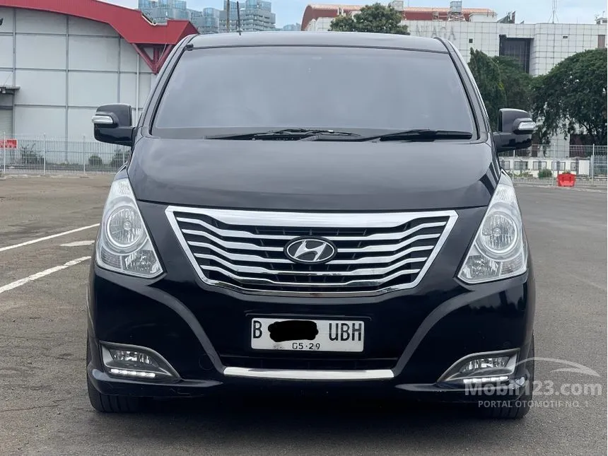 2015 Hyundai H-1 Royale Next Generation MPV