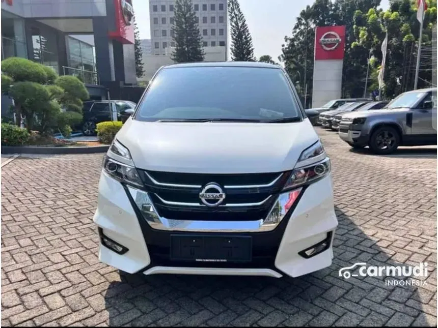 Jual Mobil Nissan Serena 2023 Highway Star 2.0 di Banten Automatic MPV Putih Rp 518.000.000