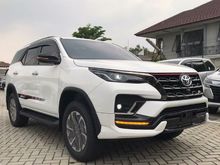 2020 Toyota Fortuner 2,4 TRD SUV