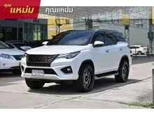 2018 Toyota FORTUNER 2.8 (ปี 15-25) TRD Sportivo (Blacktop) SUV