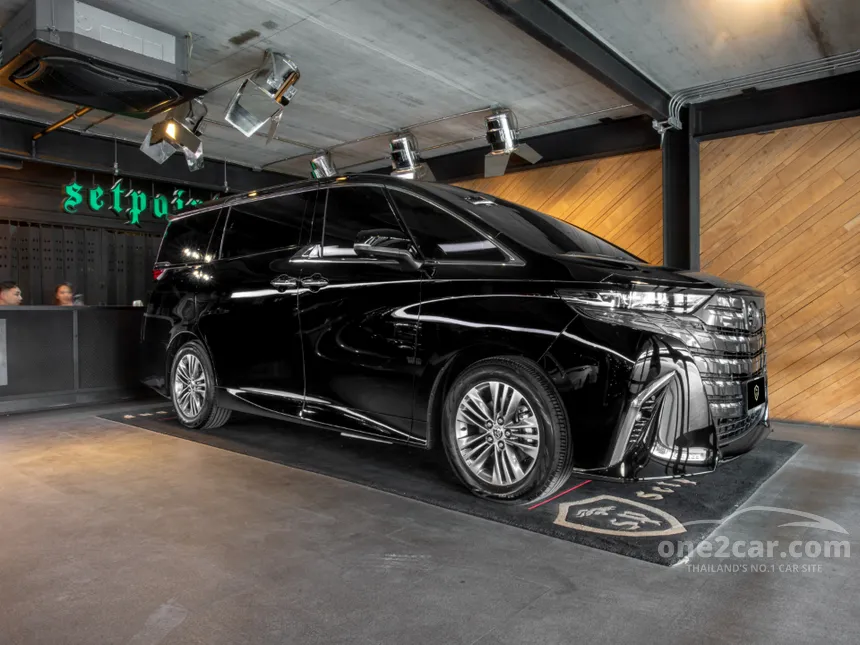 2026 Toyota ALPHARD Z Van
