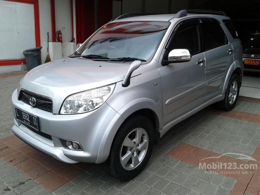 Jual Mobil Toyota Rush 2010  S 1 5 di Jawa Timur Manual SUV 