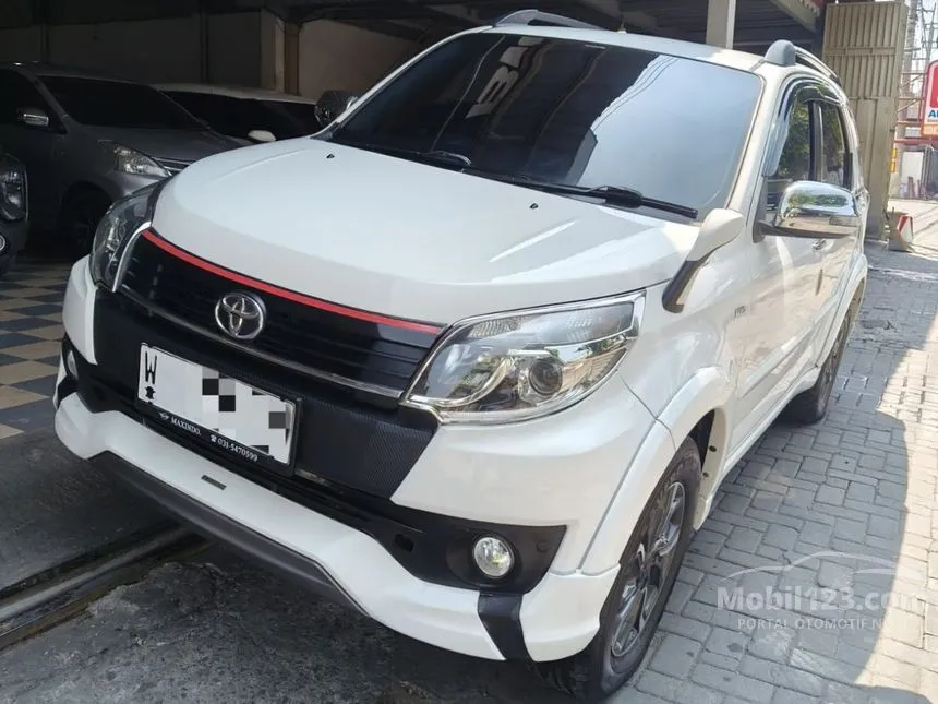 Jual Mobil Toyota Rush 2017 TRD Sportivo Ultimo 1.5 di Jawa Timur Manual SUV Putih Rp 186.000.000