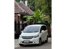 2011 Honda Freed 1.5 Power Sliding Door MPV Siap Langsung Pakai