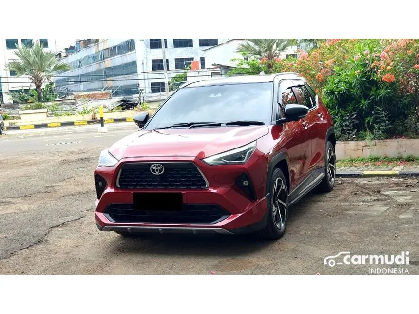 2023 Toyota Yaris Cross S HV with GR Parts Aero Pkg SUV