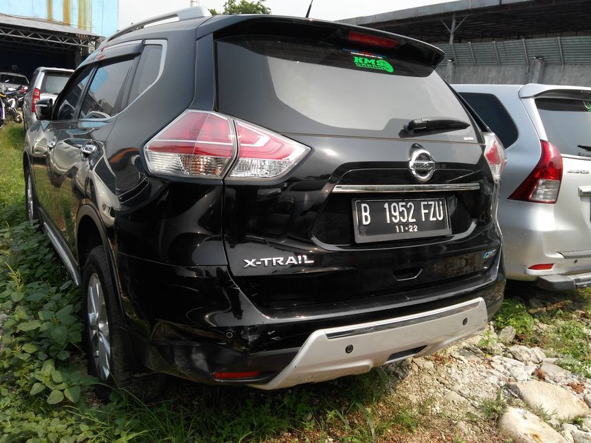 Jual Mobil Nissan X-Trail 2017 T32 2.0 di Jawa Barat Automatic SUV