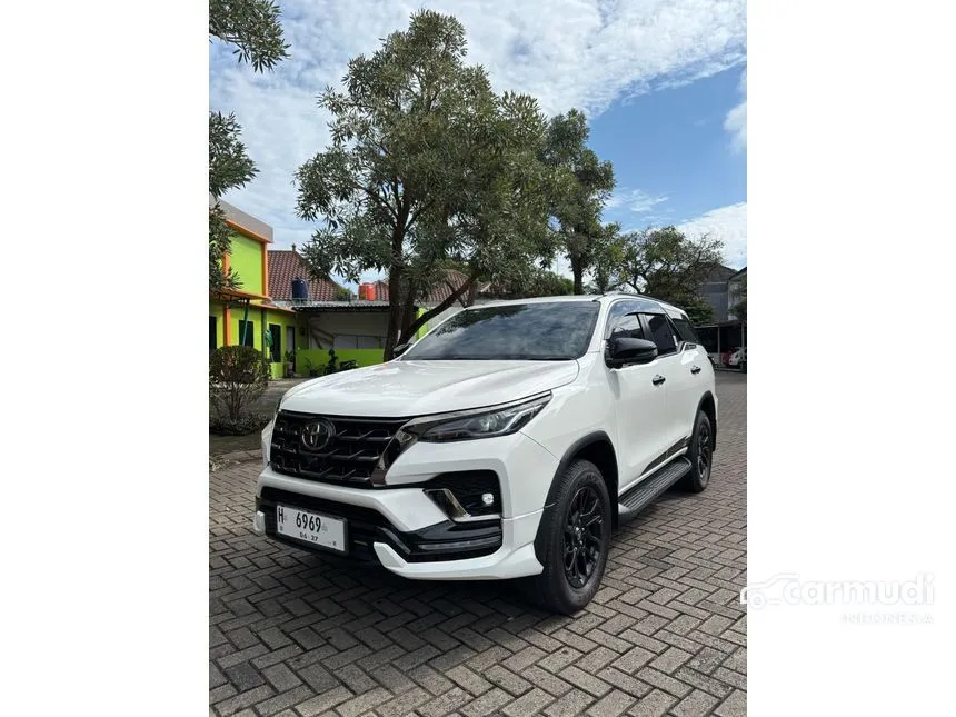 Jual Mobil Toyota Fortuner 2022 GR Sport 4X4 2.8 di Jawa Timur Automatic SUV Putih Rp 660.000.000