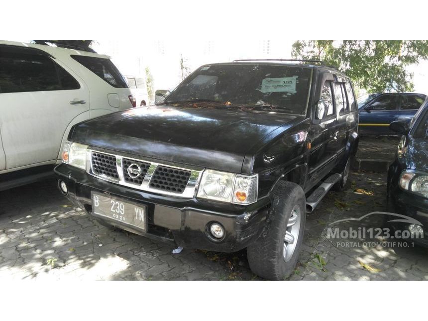 Jual Mobil Nissan Terrano 2005 Spirit S3 2.4 di DKI 