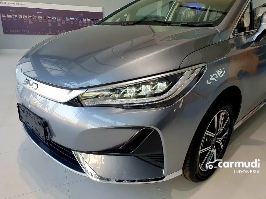 2025 BYD M6 Superior 7-seaters MPV
