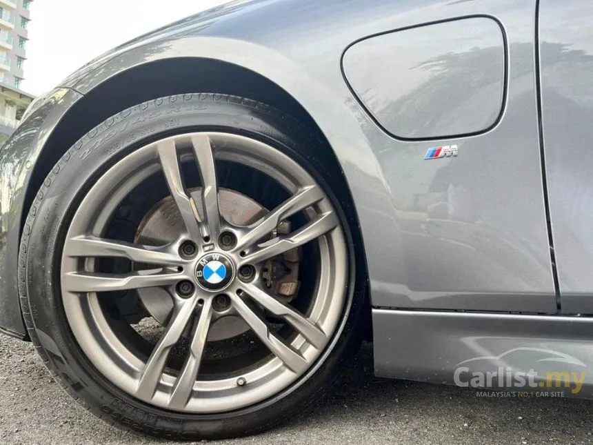 2019 BMW 330e M Sport Sedan